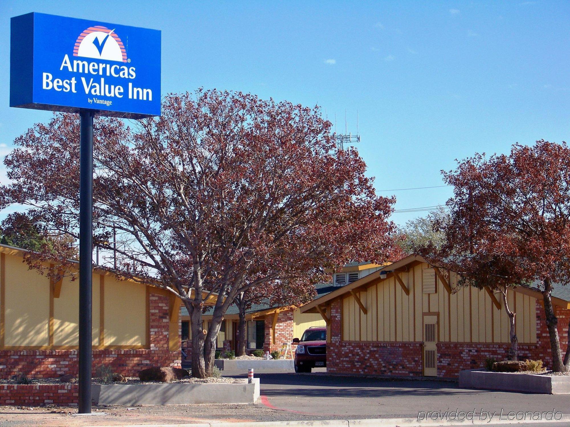 Stadium Motel 拉伯克 外观 照片