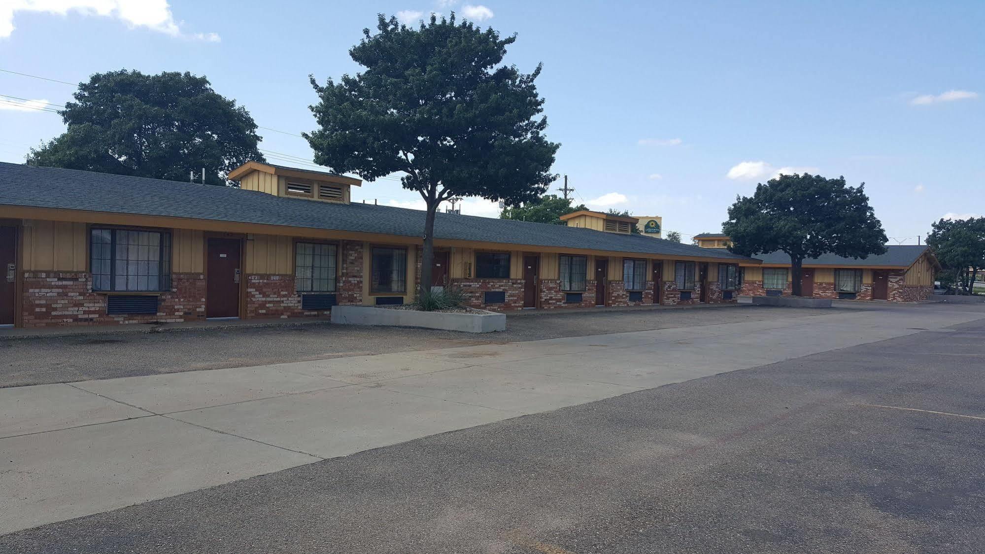 Stadium Motel 拉伯克 外观 照片